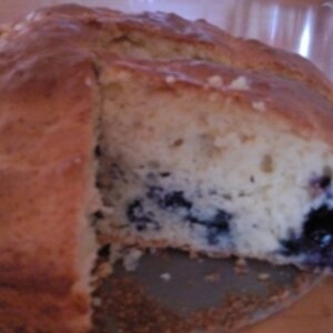 ブルーベリーのふんわりパウンドケーキ